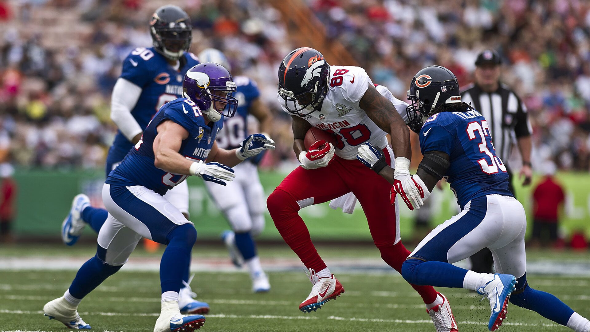 《虚拟现实电竞：沉浸式体验成新宠》，虚拟现实沉浸性